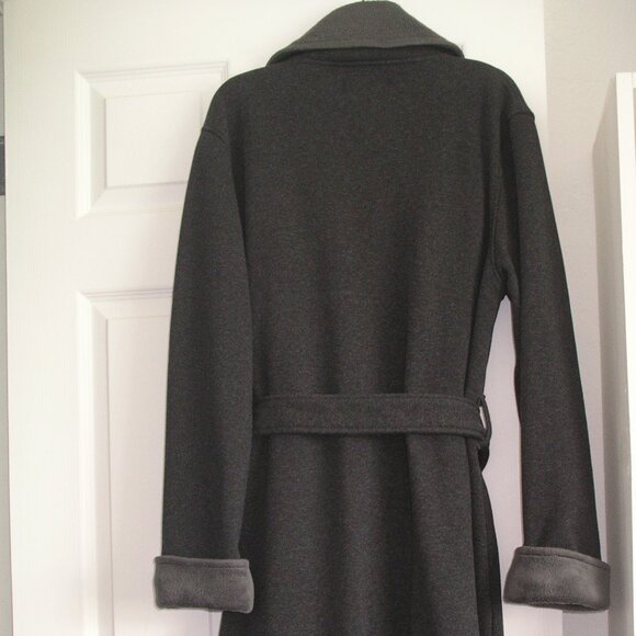 Kirkland Signature Men's plush warm gray velour calf length robe size XL - Picture 7 of 11